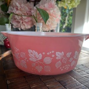 Vintage PYREX | Gooseberry 444 Cinderella Bowl
